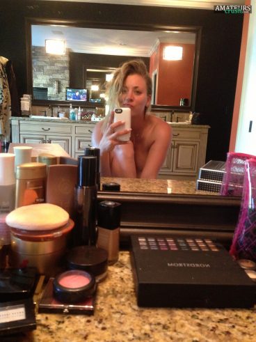 Nude Kaley Cuoco leaked selfie doing a duckface