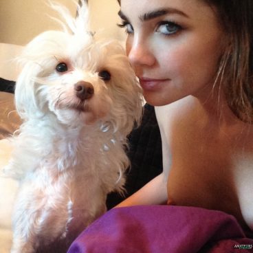 Leak Jillian Murray nude selfshot and showing her celeb tits with dog